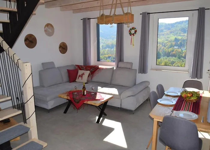 Alloggio per agriturismo Osada Dzikie Wino Budzow (Sucha)